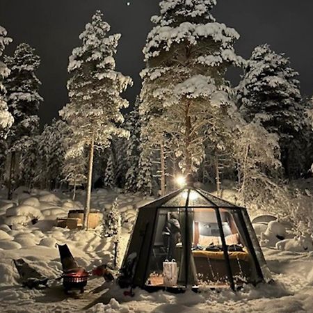 Aurora Igloo With Private Hot Tub By Invisible Forest Lodge Rovaniemi Ngoại thất bức ảnh