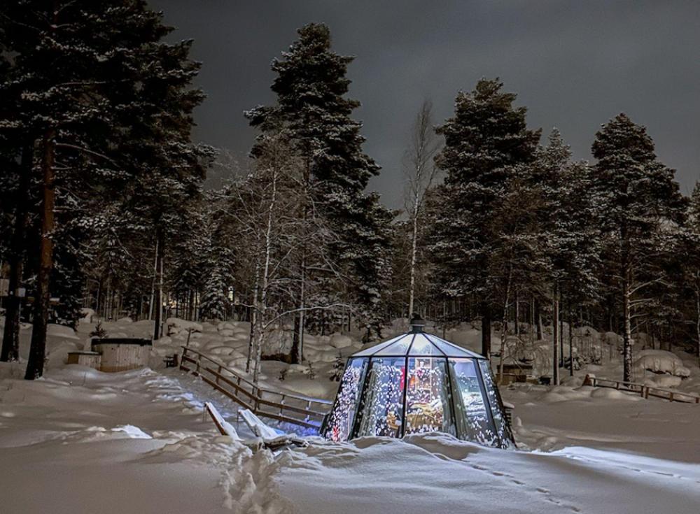 Aurora Igloo With Private Hot Tub By Invisible Forest Lodge Rovaniemi Ngoại thất bức ảnh